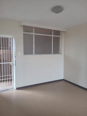 Apartment / Flat For Rent in Sasolburg Central, Sasolburg