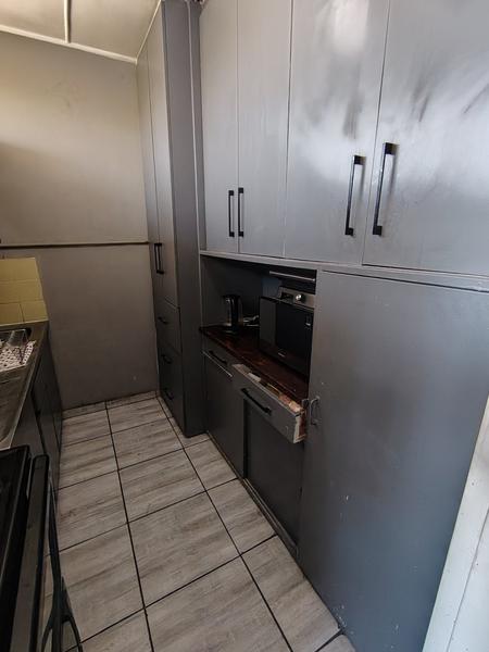 Apartment / Flat For Sale in Sasolburg Ext 4, Sasolburg